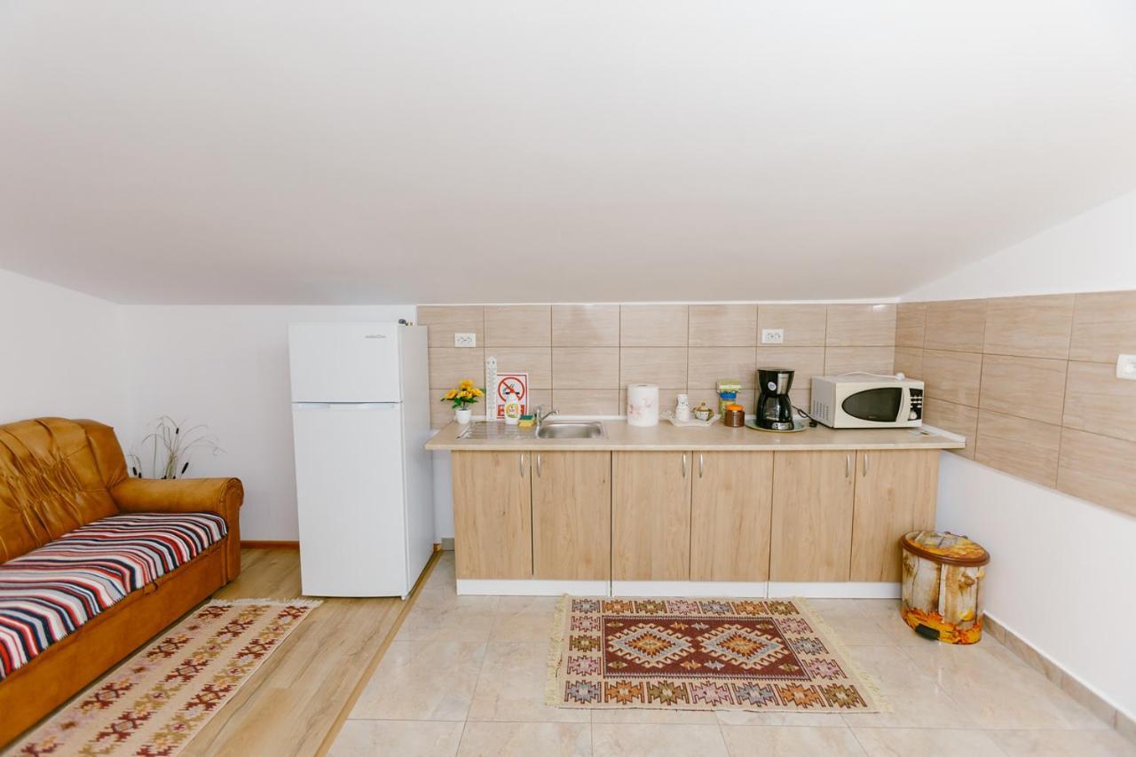 Casa Vio Guest House Нехою Екстериор снимка