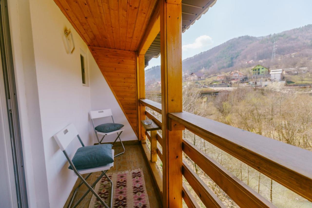Casa Vio Guest House Нехою Екстериор снимка