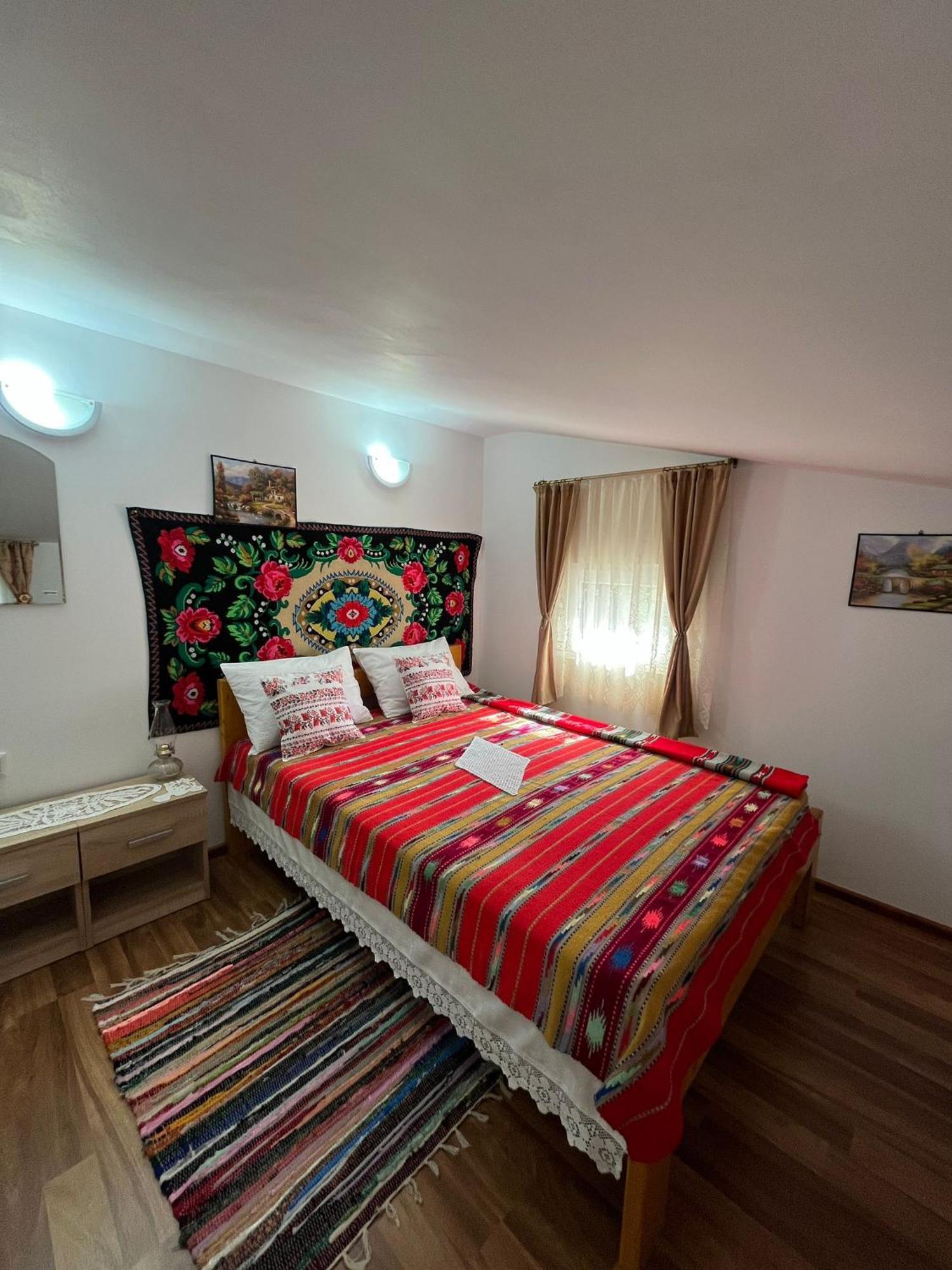 Casa Vio Guest House Нехою Екстериор снимка