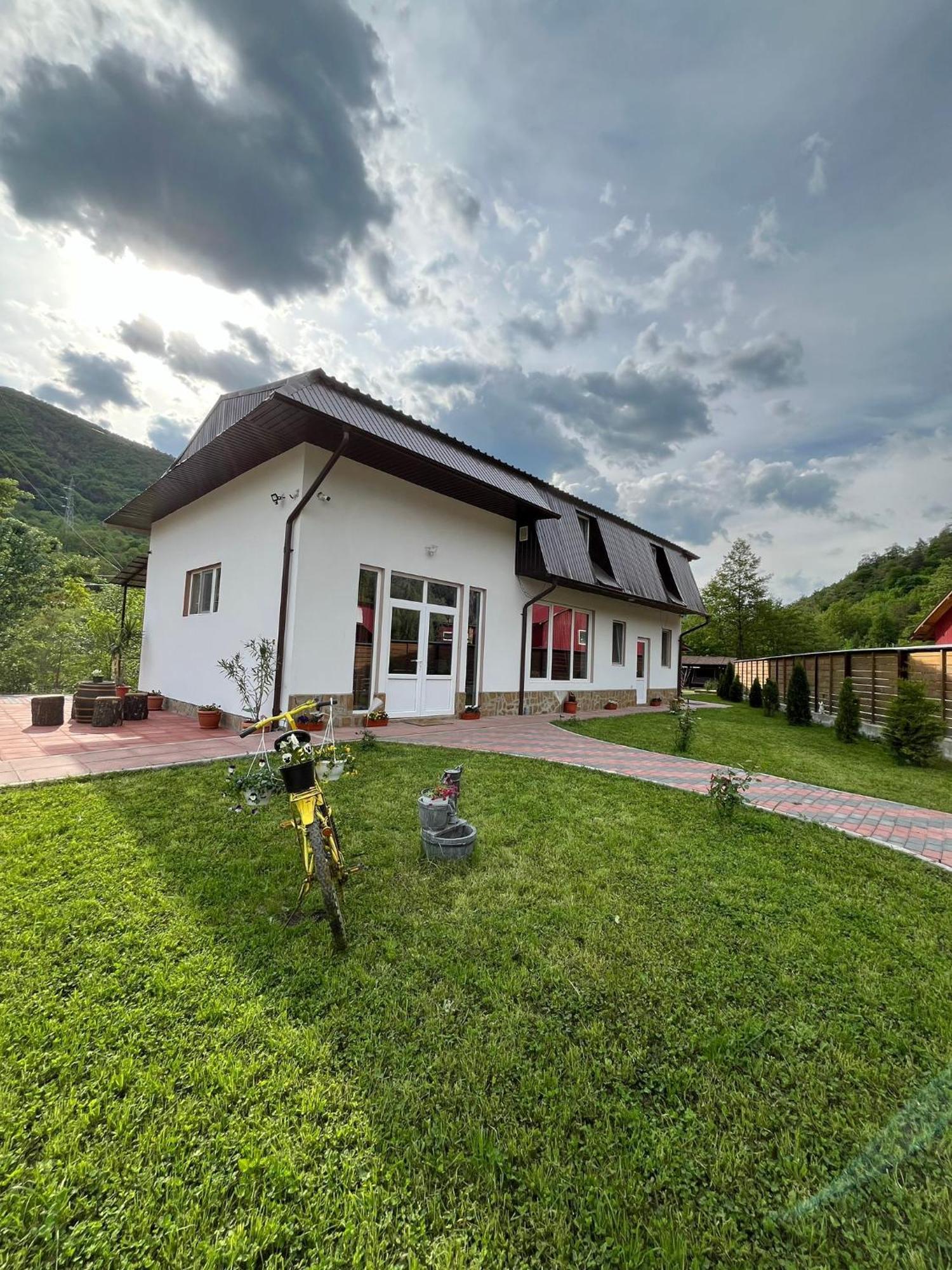 Casa Vio Guest House Нехою Екстериор снимка